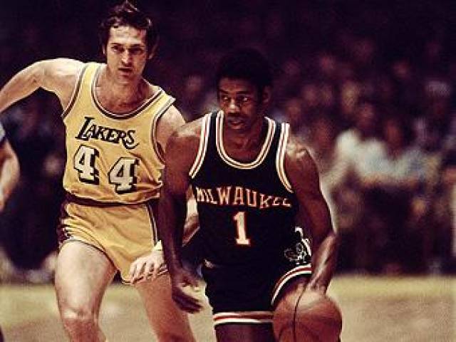 加强人才培 加强人才培