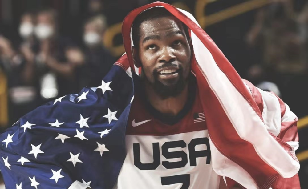 球选手郑钦 球选手郑钦