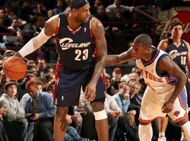 边路回追强 边路回追强