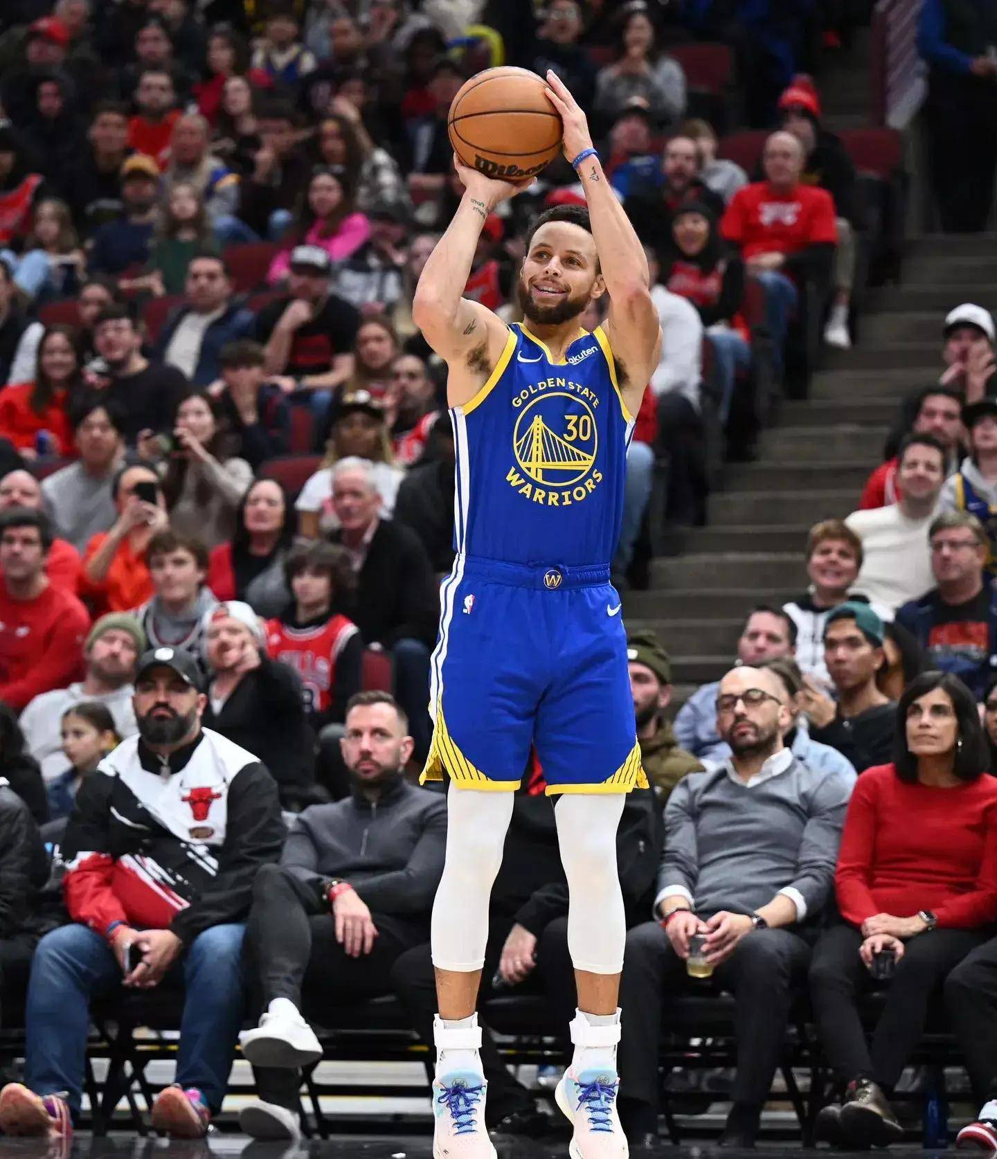 南通发布：南通市委书记、市长参加“苏超”南通队凯旋欢迎会（南通发布：市委书记、市长出席“苏超”南通队凯旋欢迎仪式）