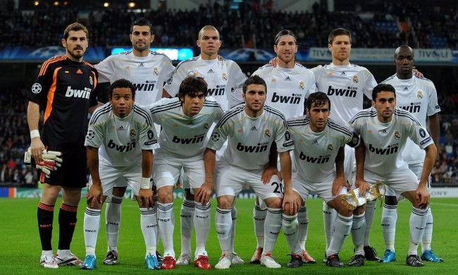 更像是一口 更像是一口